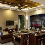Villa Yang